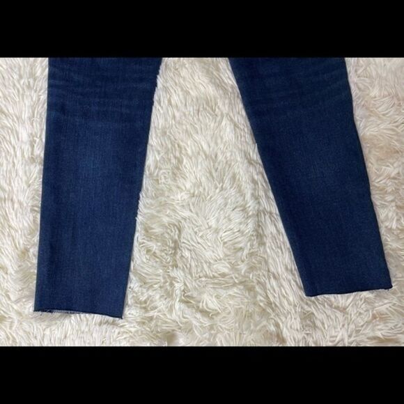 EUC American Eagle 360 Next Level Stretch Super High Rise Jegging size 2 Short - Picture 10 of 11